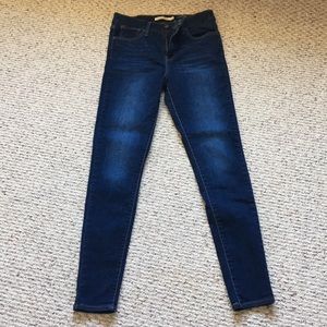 Levi’s 720 high rise super skinny